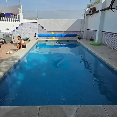 Holiday home 5 Bedroom House, Private Pool & Outside Kitchen Zagra