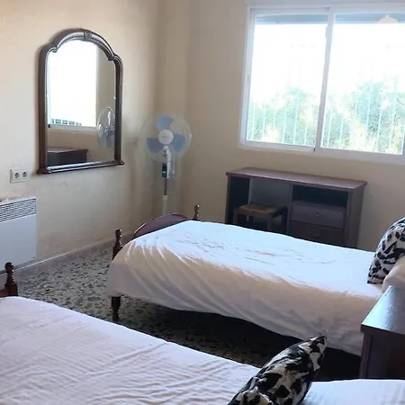 Holiday home 5 Bedroom House, Private Pool & Outside Kitchen Zagra