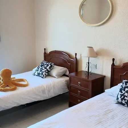 Holiday home 5 Bedroom House, Private Pool & Outside Kitchen Zagra