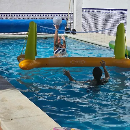 5 Bedroom House, Private Pool & Outside Kitchen Holiday home Zagra